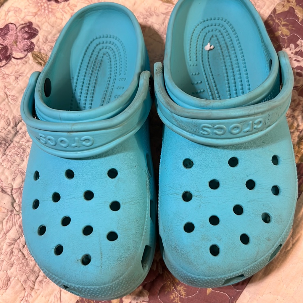 Crocs